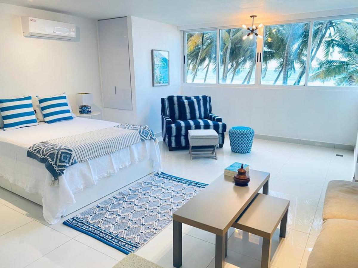 Kasa Las Palmas Ocean View Beachfront Condo Pool San Juan Luaran gambar