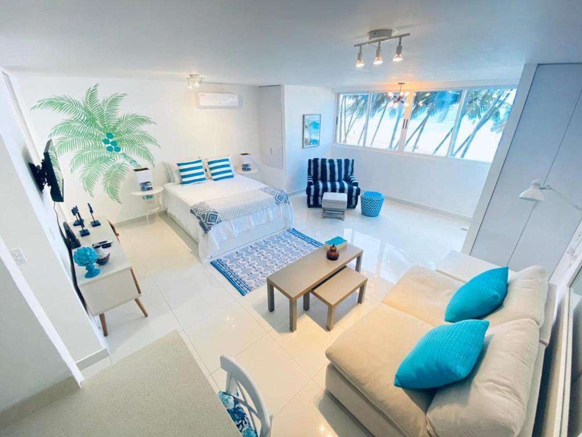 Kasa Las Palmas Ocean View Beachfront Condo Pool San Juan Luaran gambar