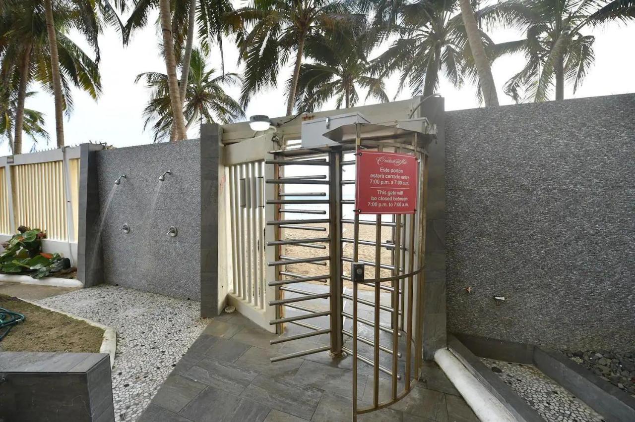 Kasa Las Palmas Ocean View Beachfront Condo Pool San Juan Luaran gambar